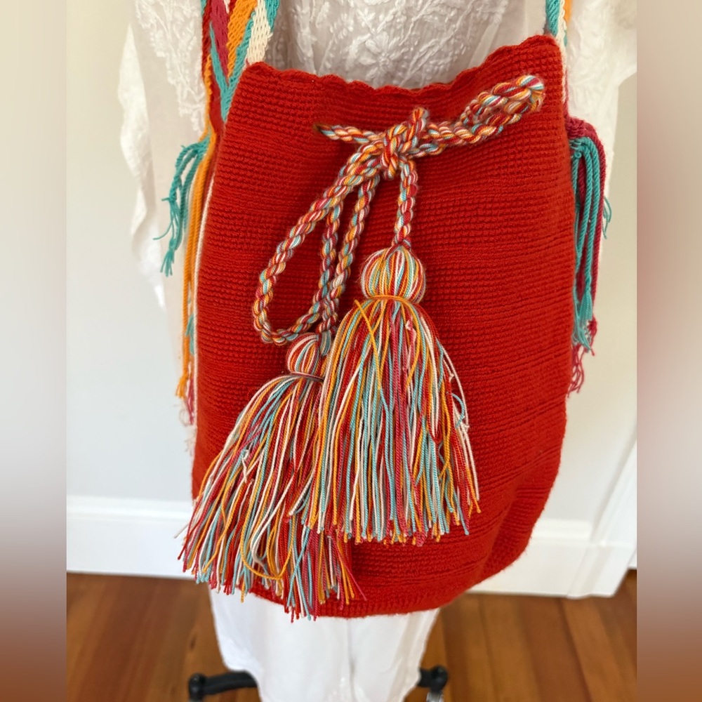 Columbian Wayuu Mochila handcrafted bag, orange